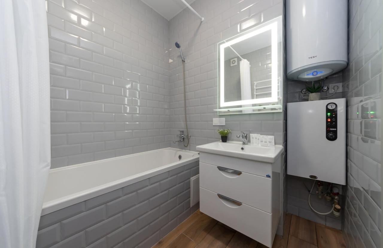 Flatrent Olympic Park, Метро Бориспільська Поруч! Kiev Esterno foto